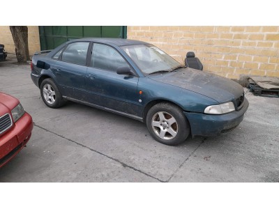 FARO DELANTERO DERECHO AUDI A4 1996