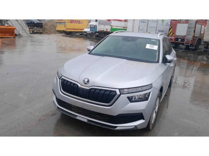 SKODA KAMIQ Año : 2022