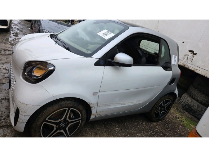 SMART FORTWO Año : 2020