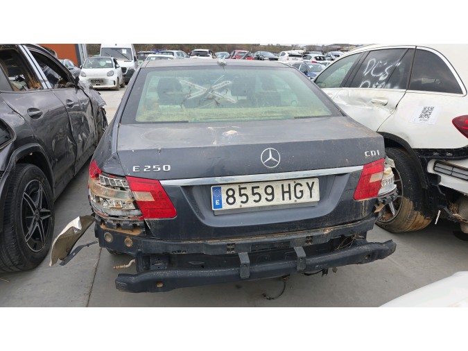 MERCEDES E 250 Año : 2010