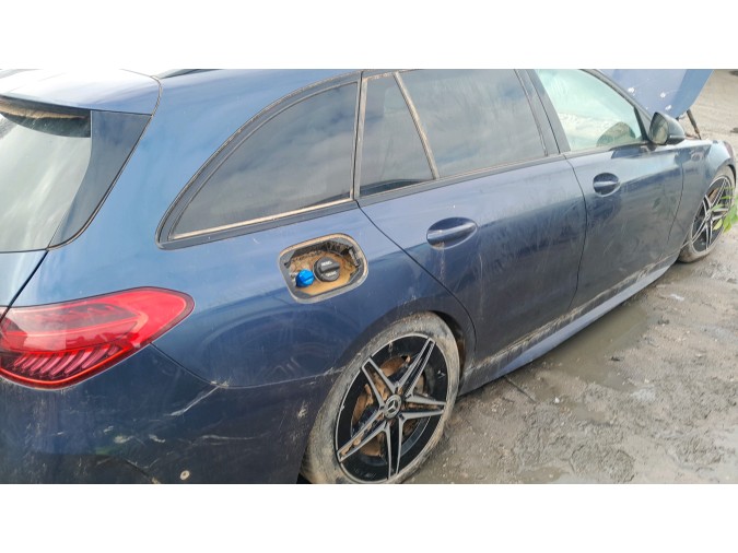 MERCEDES C 220 D Año : 2024
