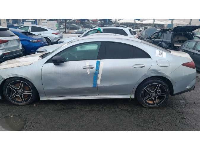 MERCEDES CLA 200 D