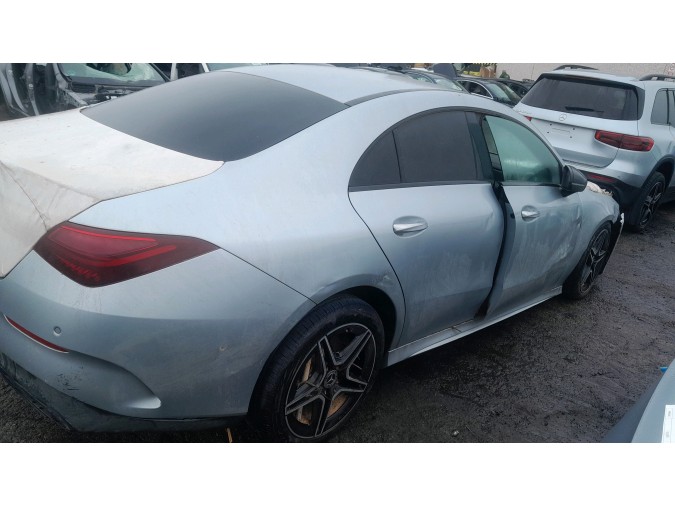 MERCEDES CLA 200 D