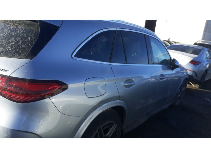 MERCEDES GLC 220 D 4MATIC