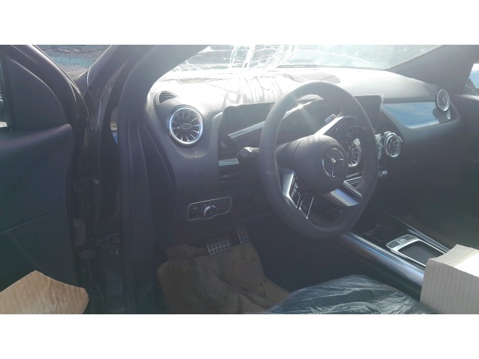 MERCEDES GLA 200 D