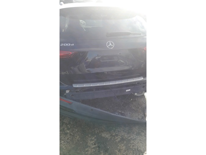 MERCEDES GLA 200 D