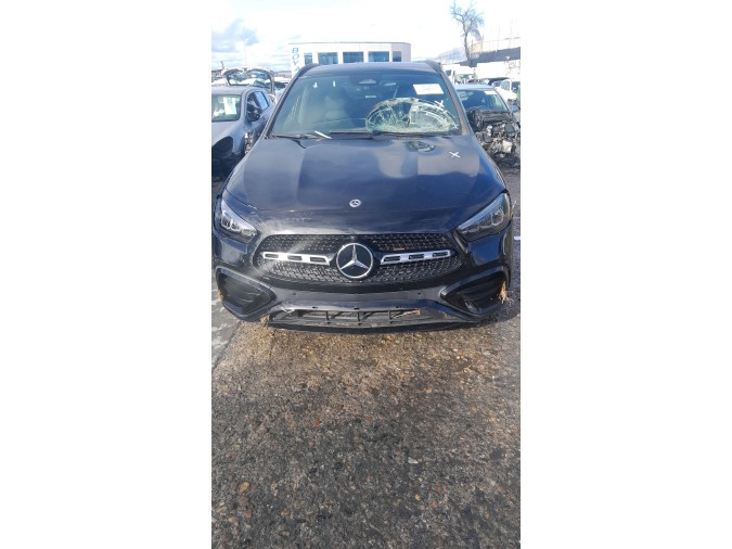 MERCEDES GLA 200 D