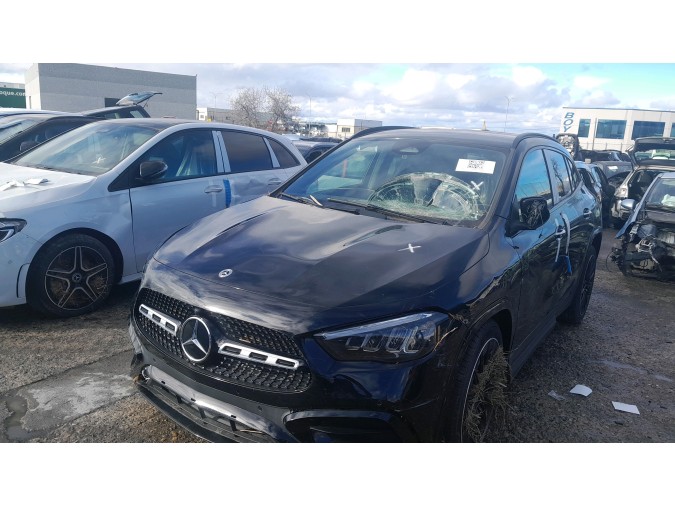 MERCEDES GLA 200 D