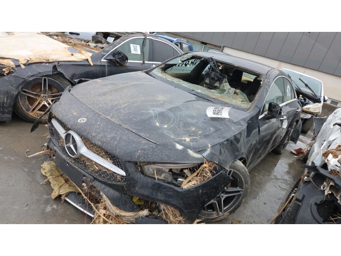 MERCEDES CLA 250 E Año : 2020