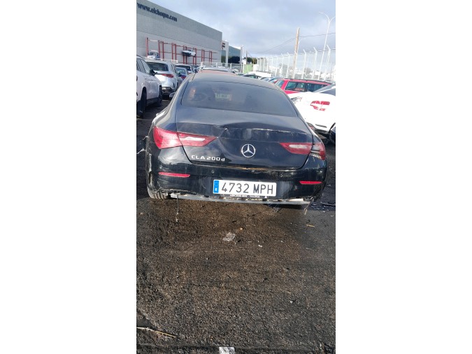 MERCEDES CLA 200 D Año : 2024