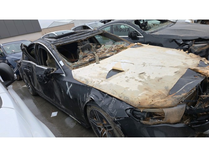MERCEDES E 300 DE Año : 2024