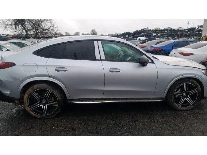 MERCEDES GLC 220 D 4MATIC