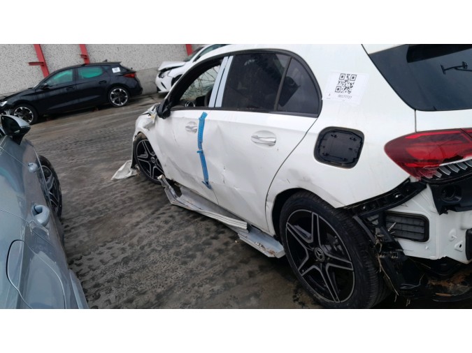 MERCEDES A 200