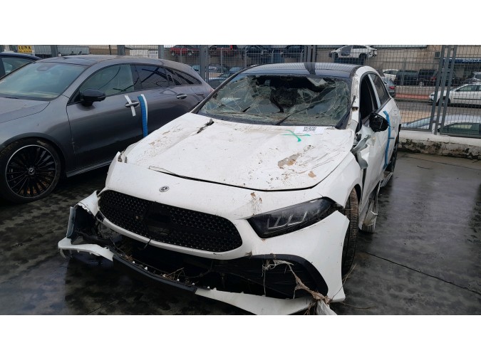 MERCEDES A 200