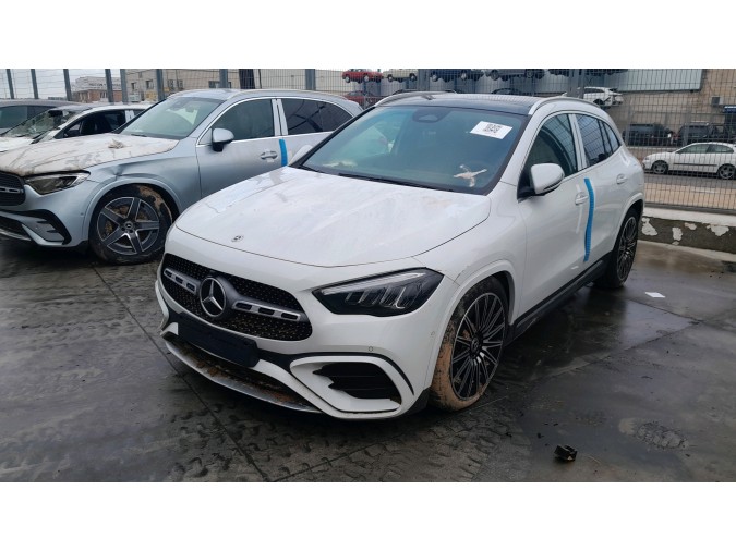 MERCEDES GLA 200 D