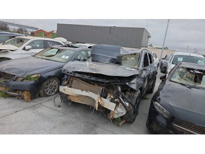 MERCEDES EQA 250+