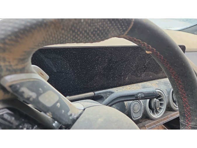 MERCEDES GLA 250 E