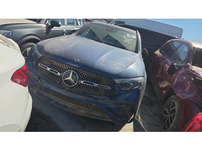 MERCEDES GLC 300 E 4MATIC Año : 2024