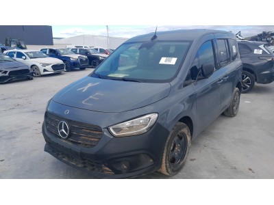 MERCEDES ECITAN Año : 2024