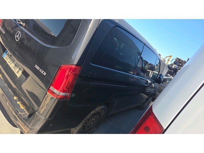 MERCEDES VITO TOURER 116 CDI Año : 2023