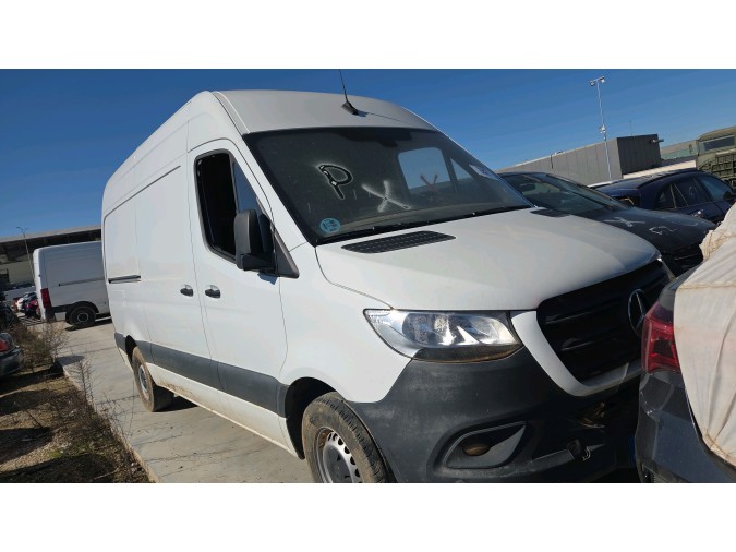 MERCEDES SPRINTER 315 CDI RWD Año : 2022