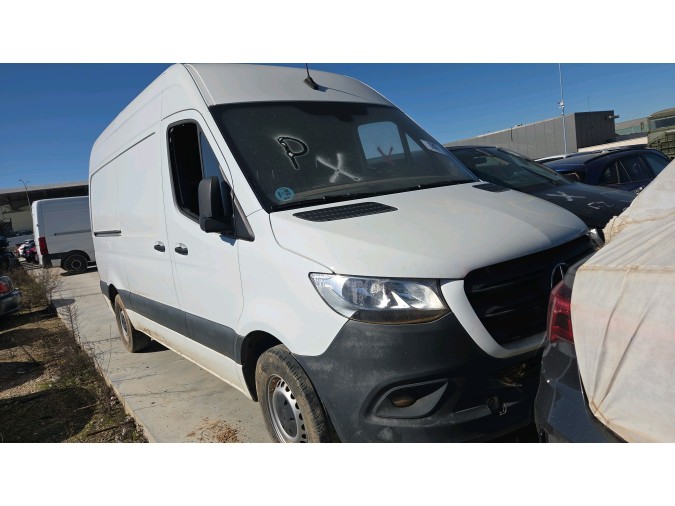 MERCEDES SPRINTER 315 CDI RWD Año : 2022