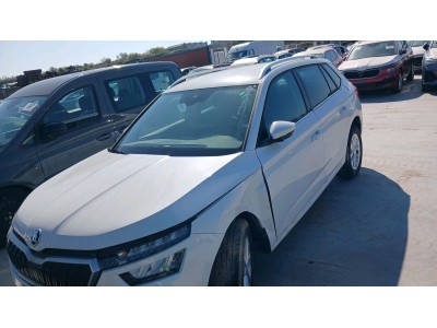 SKODA KAMIQ Año : 2023
