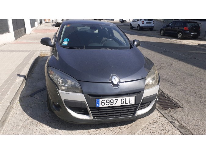 MANDO ELEVALUNAS DELANTERO DERECHO RENAULT MÉGANE 2009