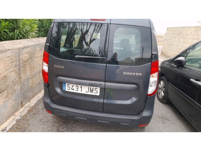 TAPA DACIA DOKKER 2016