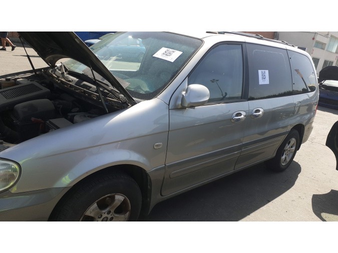 MECANICA TRASERA	 KIA CARNIVAL 2004