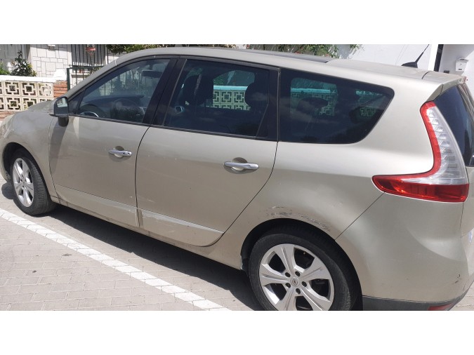CENTRALITA MOTOR UCE RENAULT GRAND SCÉNIC 2009