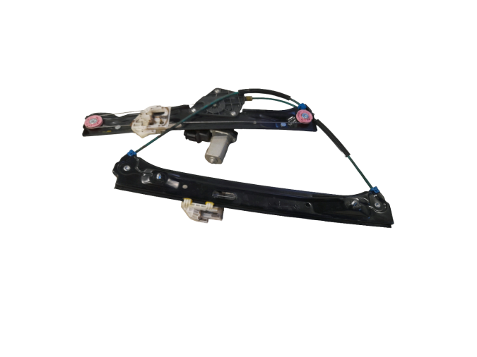 ELEVALUNAS DELANTERO DERECHO BMW 118D 2013