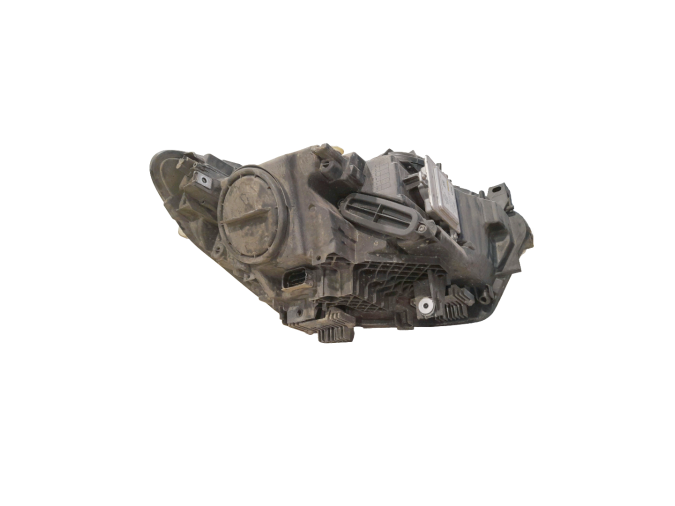 FARO IZQUIERDO BMW 118D 2013
