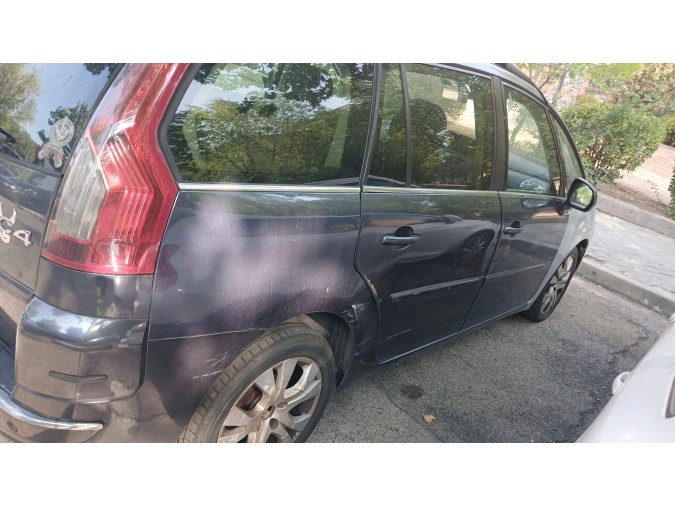 PUERTA DELANTERA DERECHA CITROEN GRAND C4 PICASSO 2010