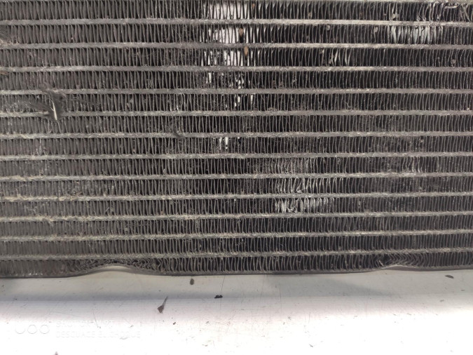 Radiador A/C RENAULT MEGANE 2004