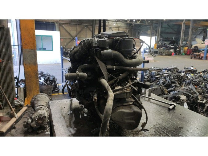 Motor CITROEN C3 2004
