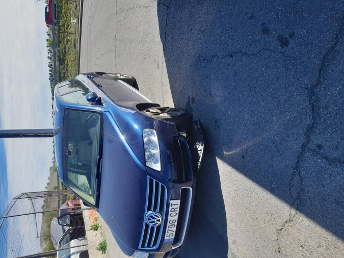 Coche despiece completo VOLKSWAGEN TOUAREG 00150508