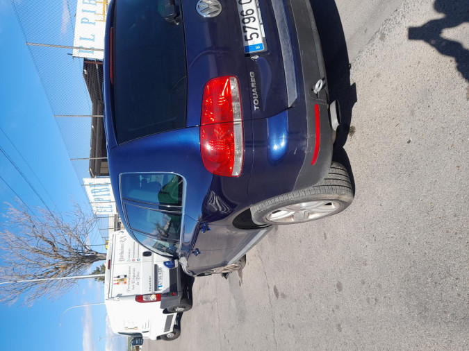 Coche despiece completo VOLKSWAGEN TOUAREG 00150508