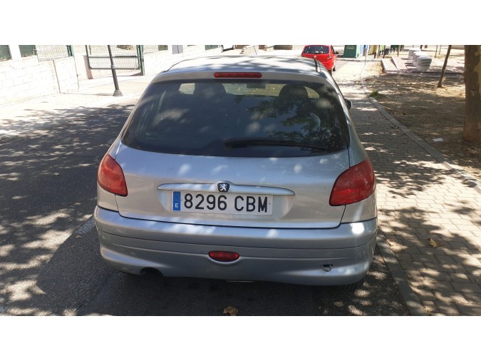 MECANICA TRASERA	 PEUGEOT 206 2002
