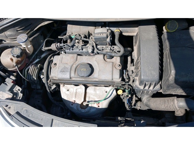 Motor PEUGEOT 207 2009