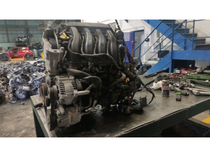 Motor RENAULT MÉGANE 2005