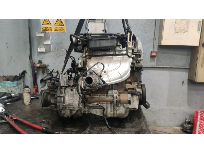 Motor RENAULT MÉGANE 2005
