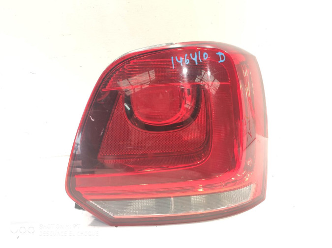PILOTO TRASERO DERECHO VOLKSWAGEN POLO 2013