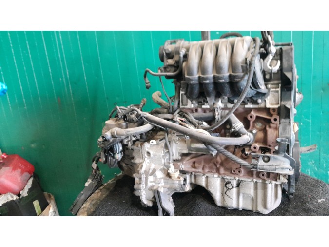 Motor PEUGEOT 1007 2007