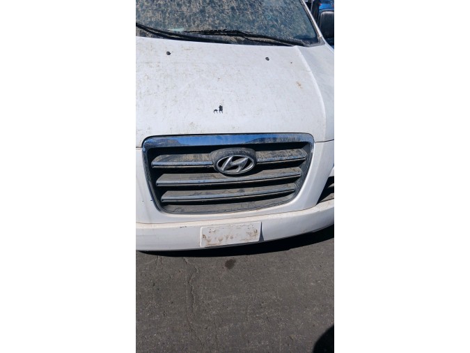 Faro iz HYUNDAI H100 2006