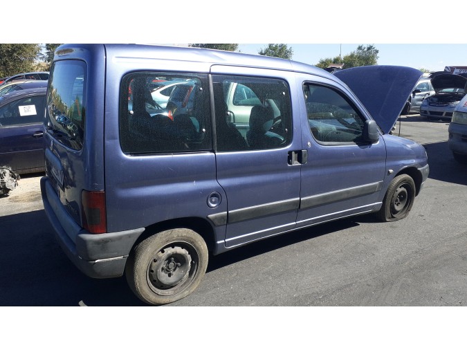 FARO DELANTERO DERECHO PEUGEOT PARTNER 2000