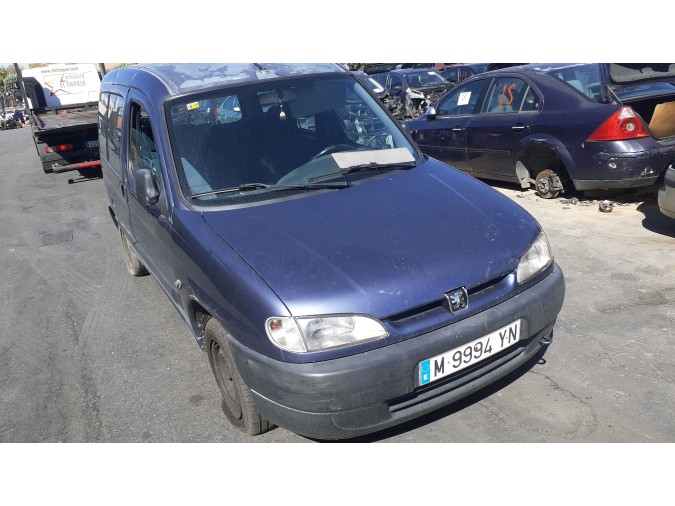 FARO DELANTERO DERECHO PEUGEOT PARTNER 2000