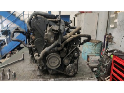 Motor PEUGEOT PARTNER 2000