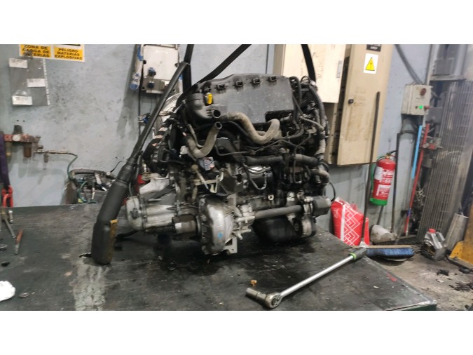 Motor CITROEN C4 2006