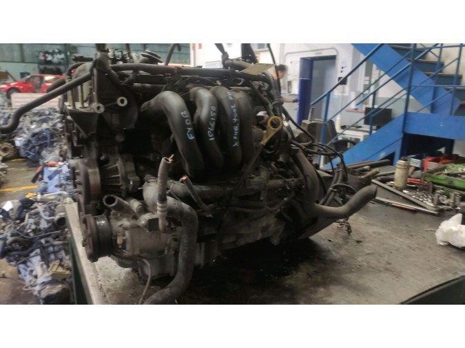 Motor FORD FOCUS 2001